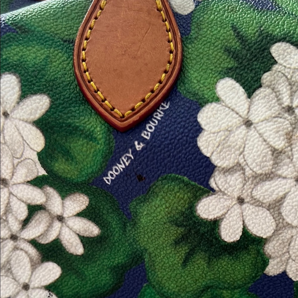 Dooney & Bourke Green and White Satchel with Leather Trim - Picture 6 of 10